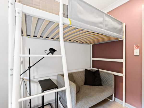 Single Private Room in SURRY HILLS  (Room 6 Standard) - Image 3