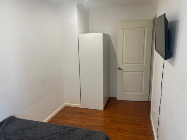 Furnished Private Room in SURRY HILLS, Sydney (Room 2 Standard) - Image 2