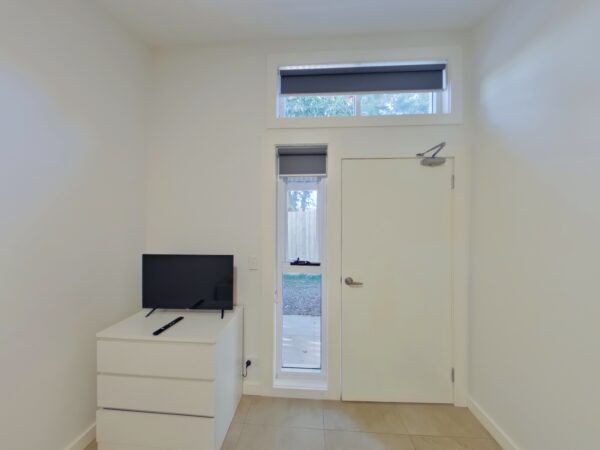 Furnished Private Room in Stanmore (Room 11 Standard) - Image 2