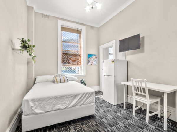 Paddington Accommodations (Room 13 Ensuite)