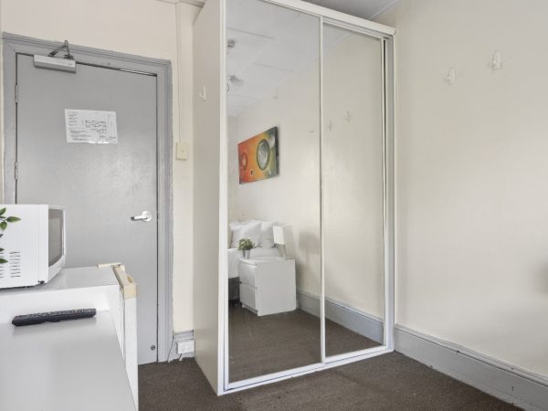 Furnished Private Room in Paddington 2021 (Room 17 Standard) - Image 6