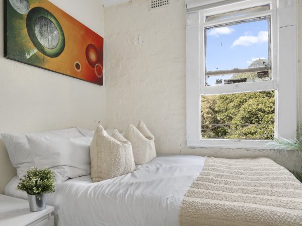 Furnished Private Room in Paddington 2021 (Room 17 Standard) - Image 4
