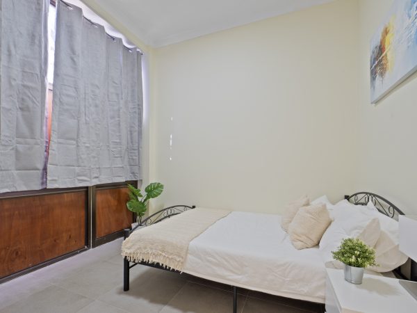 Furnished Private Room in CHIPPENDALE (Room 1 Standard) - Image 2