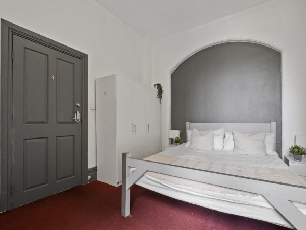 Redfern Accommodations (Room 4 Standard) - Image 6