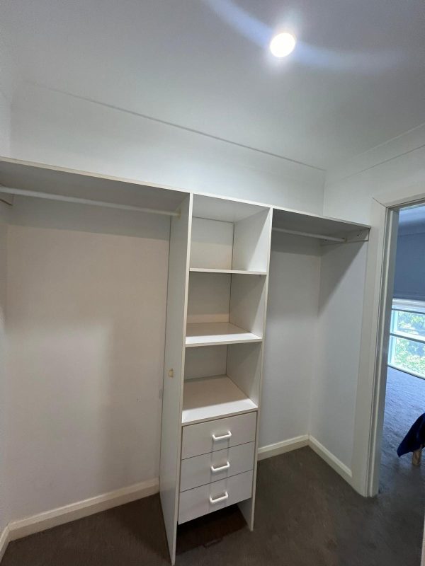Modern Private Ensuite Room in Petersham (Room 3 Ensuite) - Image 4