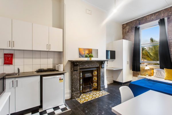 Furnished Private room with Own Kitchen in PADDINGTON 2021 (Room 24) - Image 6