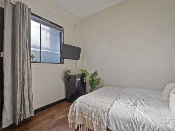 Furnished Private Room in Enmore (Room 4 Standard) - Image 6
