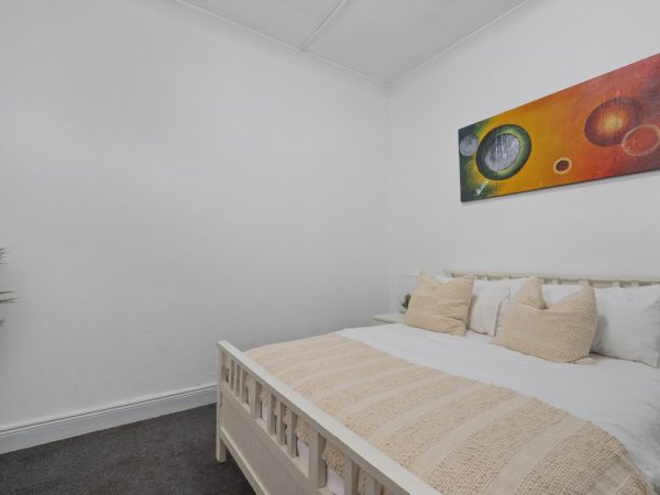 Standard Private Room in Redfern Sydney 2016 (Room 3) - Image 3