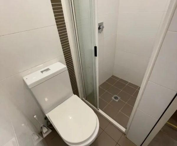 Furnished Private Room in Paddington 2021 (Room 3A Studio) - Image 5