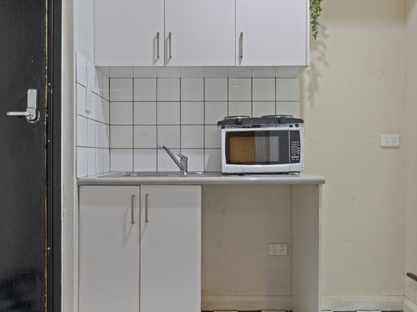 Furnished Private Studio in PADDINGTON 2021 (Room 8 Studio) - Image 9