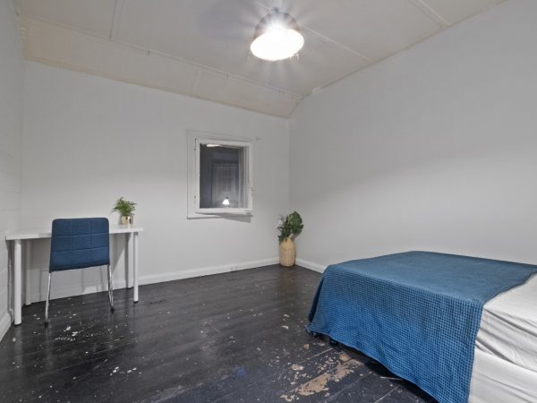Furnished Private Studio in PADDINGTON 2021 (Room 8 Studio) - Image 2