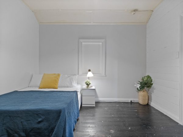 Furnished Private Studio in PADDINGTON 2021 (Room 8 Studio) - Image 4