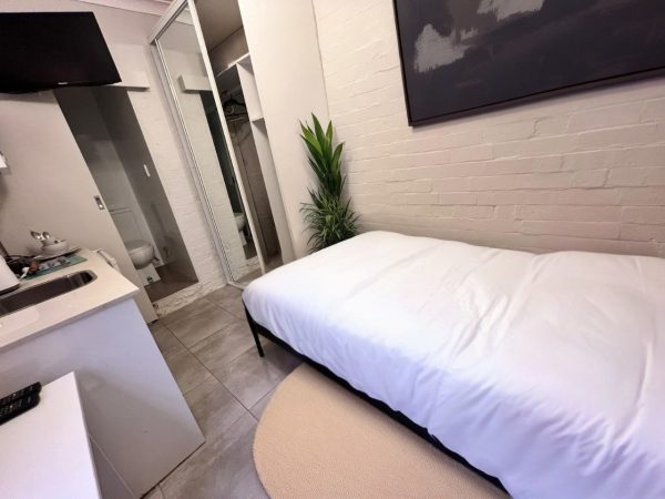 Furnished Private Room in Paddington 2021 (Room 4 Studio)
