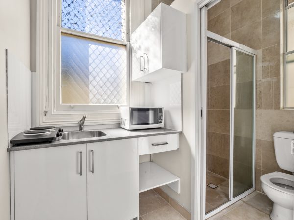 Paddington Accommodations (Room 14 Studio) - Image 4