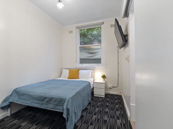 Large Ensuite Room in Randwick (Room 5 Ensuite)