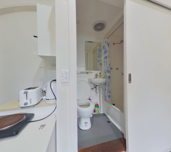 Furnished Studio Room in Redfern Sydney 2016 (Room 8) - Image 10