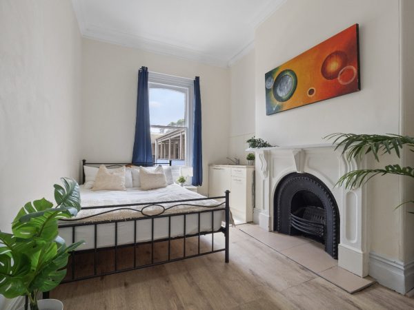 Standard Private Room in Redfern Sydney (Room 6) - Image 5