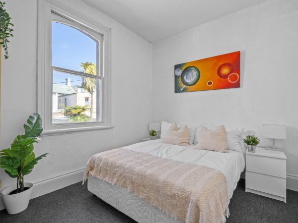 Standard Private Room in Redfern Sydney 2016 (Room 9)
