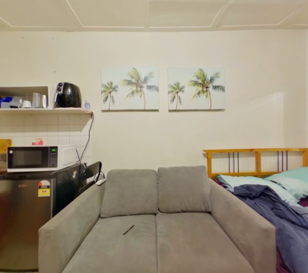 Furnished Self-Contained Studio in SURRY HILLS 2010 (Room 6) - Image 5