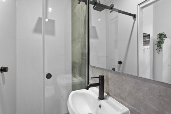 Furnished Room in Chippendale (Room 1 Ensuite) - Image 2