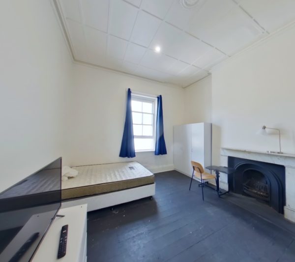 Furnished Large Studio Room in Redfern  (Room 10) - Image 3