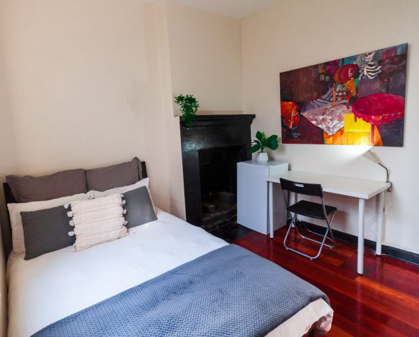 Furnished Private Room in Enmore (Room 3 Standard)
