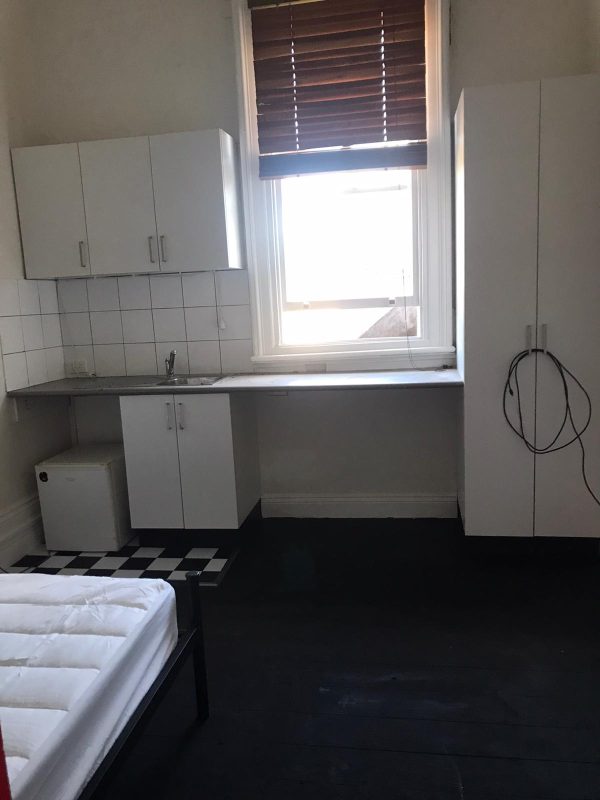 Furnished Private room with Own Kitchen in PADDINGTON 2021 (Room 25) - Image 2