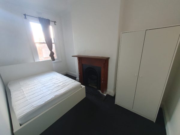 Furnished Private Room in REDFERN SYDNEY (Room 2 Standard)