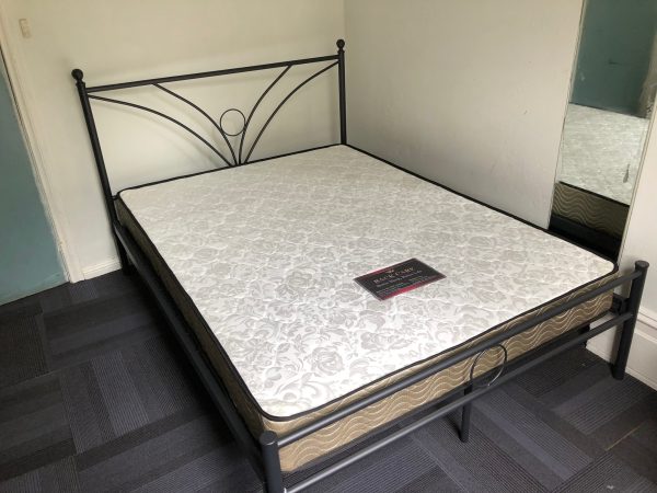 Private Room in Surry Hills (Room 25 Standard) - Image 6