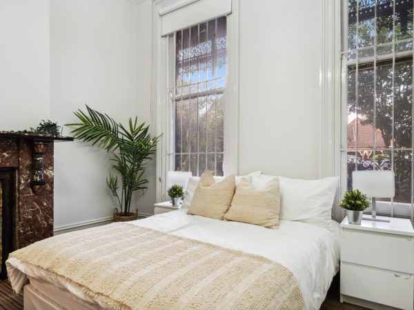 Furnished Private Studio w/ Private bathroom & kitchen (Room 2) - Image 2