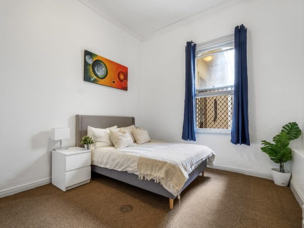 Standard Private Room in REDFERN (Room 2)