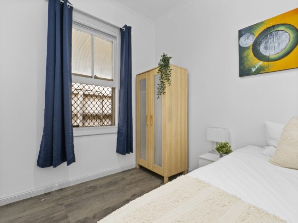 Standard Private Room in Redfern Sydney (Room 3) - Image 6