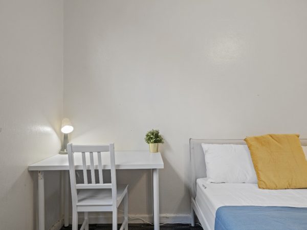 Large Ensuite Room in Randwick (Room - 11) - Image 5