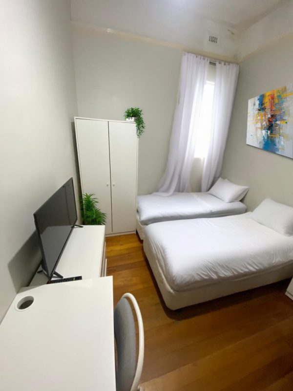 Furnished Private Room in Chippendale (Room 2 bed 1 Twin - Standard)