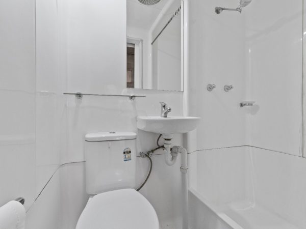 Furnished Studio Room in Redfern Sydney 2016 (Room 7) - Image 7