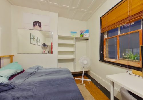 Bedroom 1_3